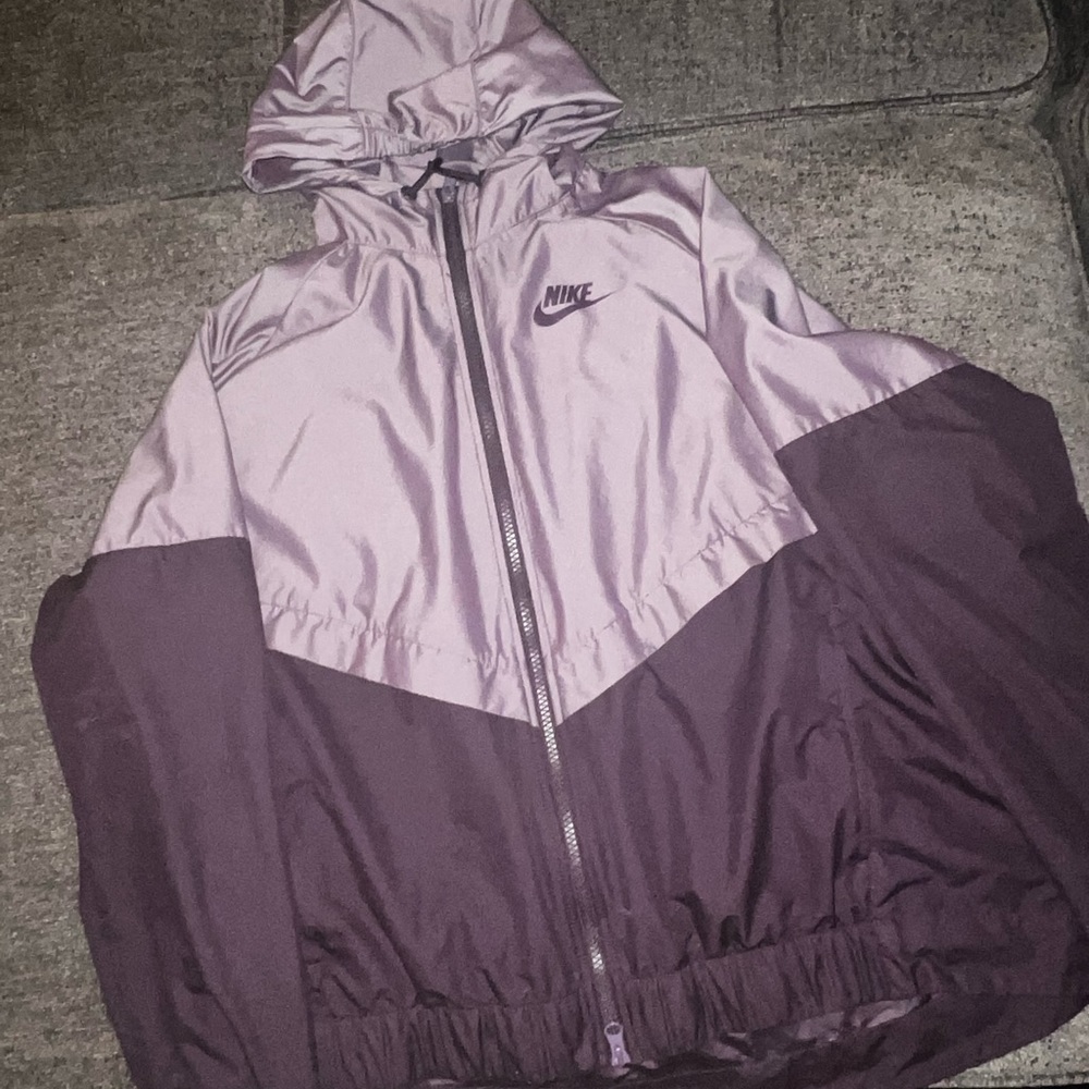 XL women’s Nike windbreaker - Picture 3 of 5